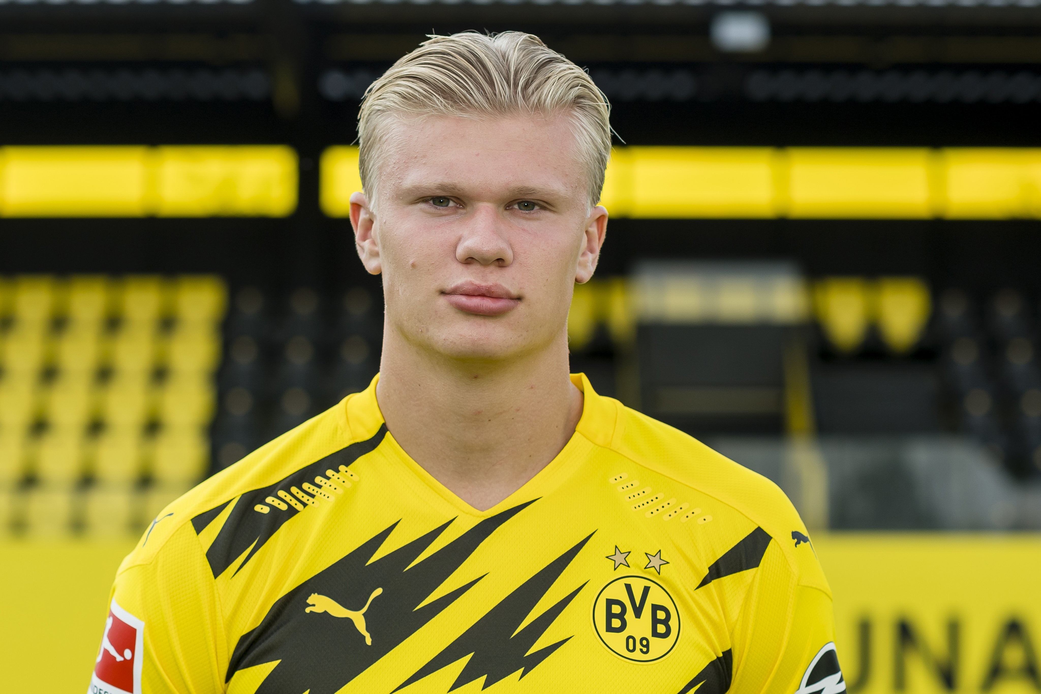 德转本赛季全球主场场均上座TOP25：多特拜仁前二，英博第19