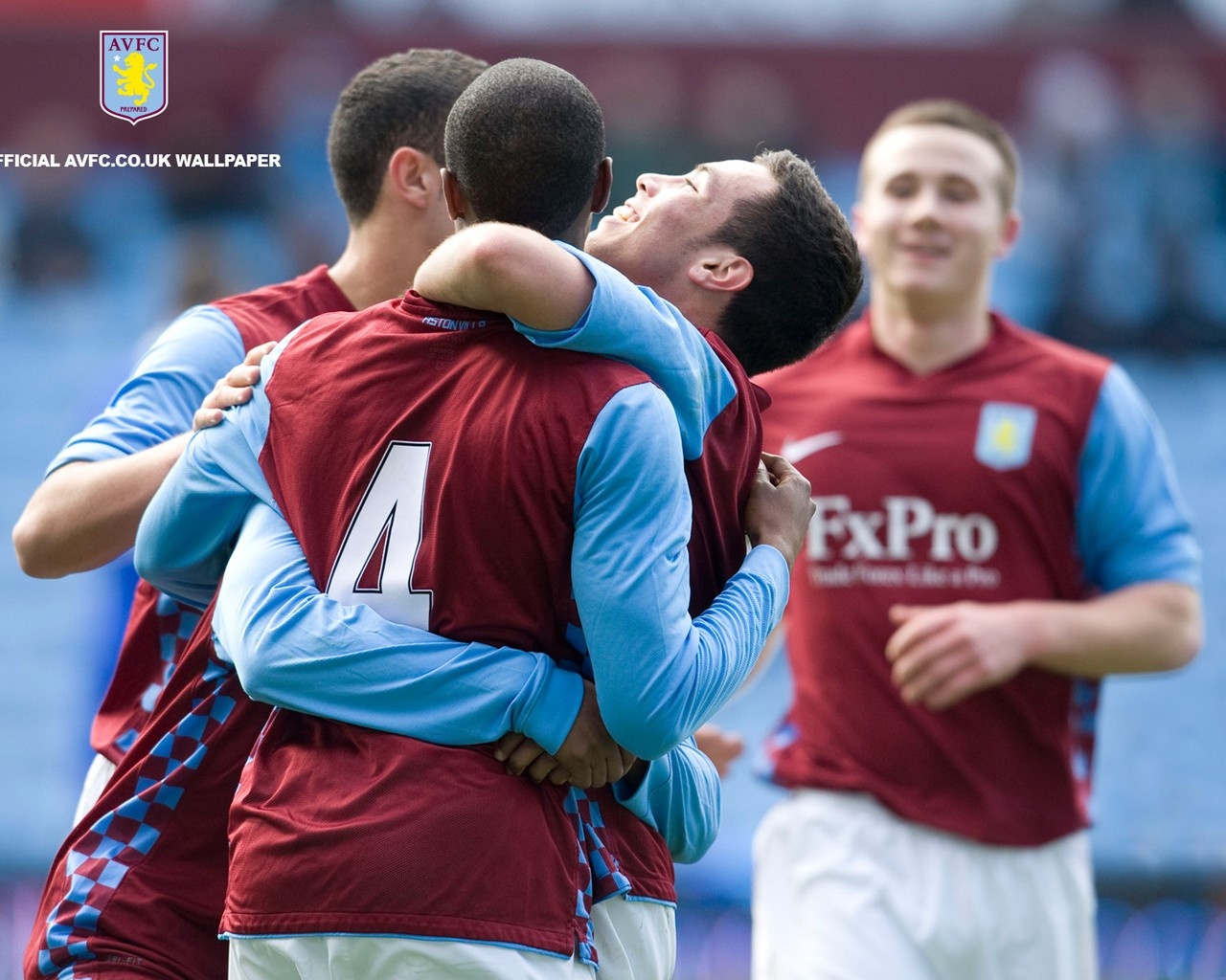 D席评心中最佳阵：卡西、孔帕尼、阿圭罗、哈维、小白在列（大卫·席尔瓦评选最强阵容：卡西、孔帕尼、阿圭罗、哈维、小白等入选）