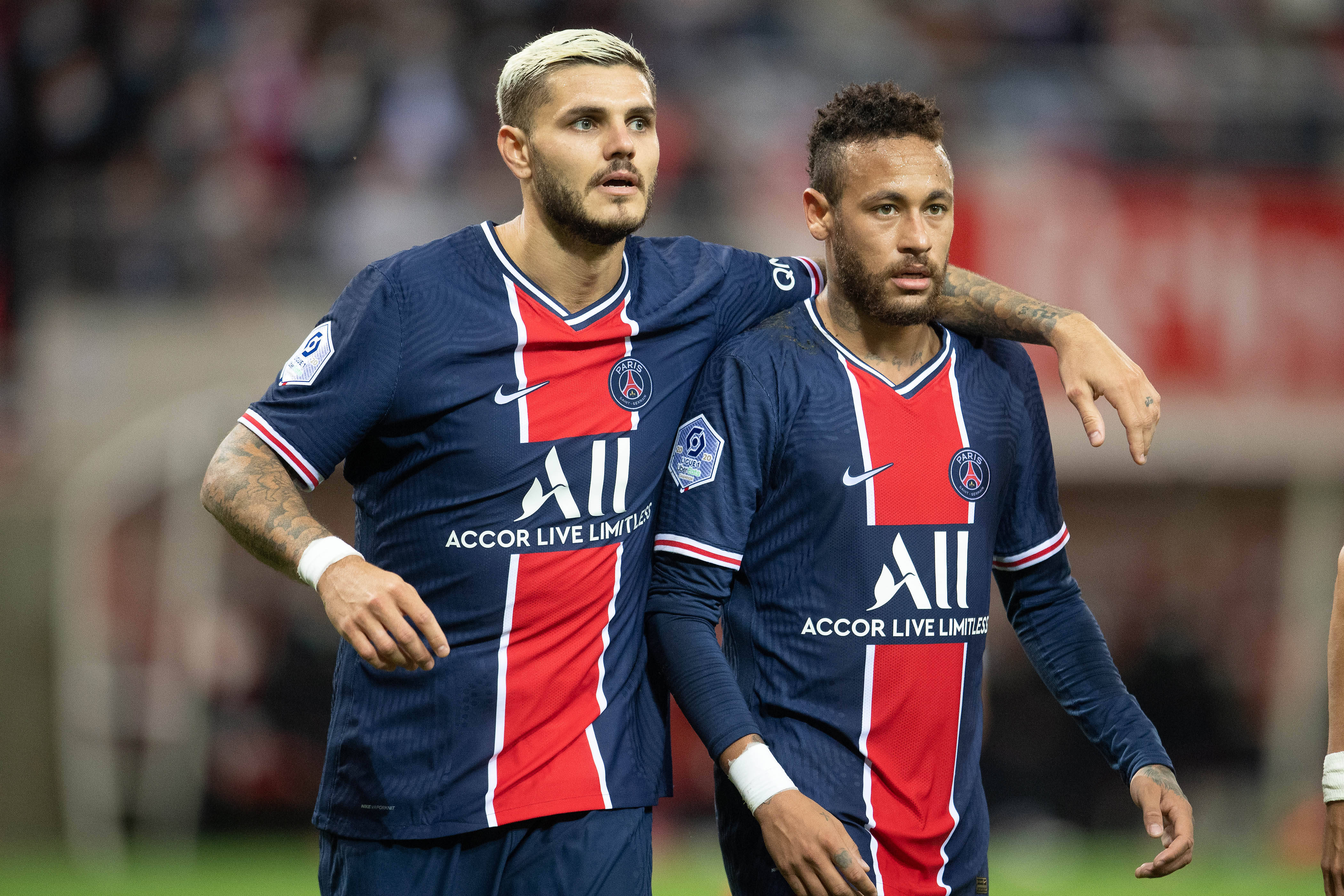 西甲前瞻：黄潜新赛季丢球联赛最少，皇社近况回暖4场3胜（西甲前瞻：黄潜本季失球最少防线稳固，皇社回暖近4场取3胜）