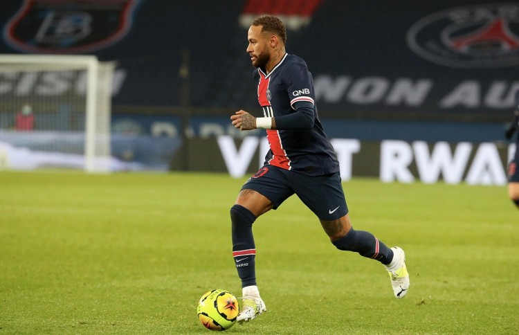 博洛尼亚官方：贝尔纳代斯基接受锁骨手术，将缺席6周时间（博洛尼亚官宣：贝尔纳代斯基完成锁骨手术，预计缺阵6周）