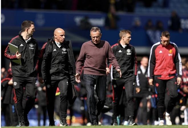 6场贡献9球1助攻，卡扎伊什维利当选中超9／10月最佳球员（6战斩9球送1助，卡扎伊什维利荣膺中超9-10月最佳球员）