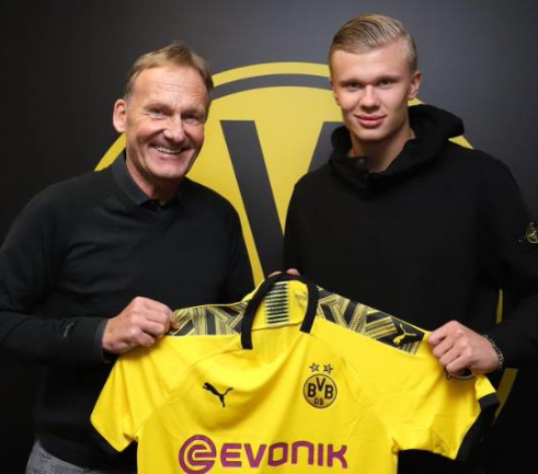 德天空：目前看施洛特贝克最可能不续约，皇马和拜仁讨论了他