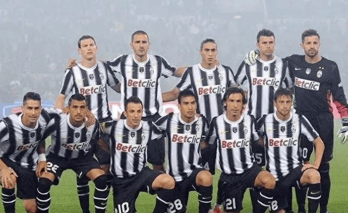 字母哥是现役为一队效力时间第三长的球员，仅次于库里和追梦