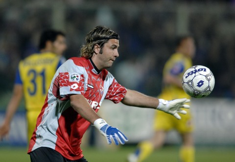 欧洲豪门公布新球场效果图，造型震撼