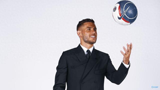 国土面积狭小，主帅回家照顾病妻，库拉索为啥能挺进世界杯？（版图袖珍、主帅返家护病妻，库拉索凭什么闯进世界杯？）