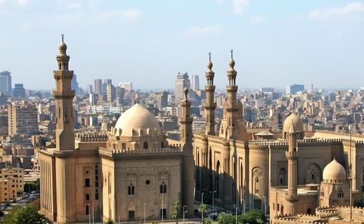 博主：东欧球队争夺萨缅托，但球员本人更倾向于征战中超（东欧俱乐部争抢萨缅托，球员本人倾向加盟中超）